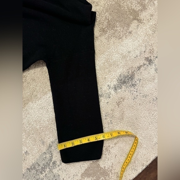 Women’s Black Crewneck Chico’s Sweater - Picture 10 of 10